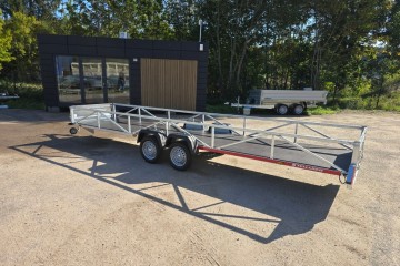 Temared Profile przyczepa dłużyca z podłogą 606 x 122 cm